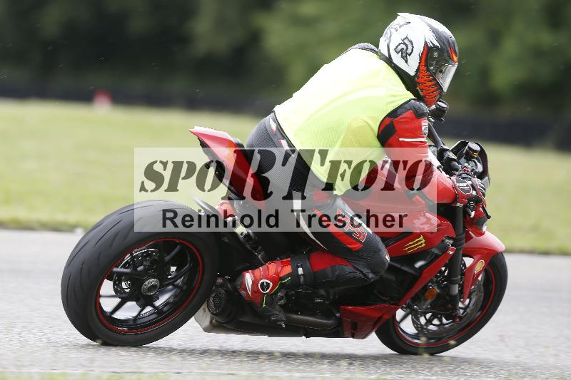 /23 07.06.2025 TZ Motorsport ADR/9